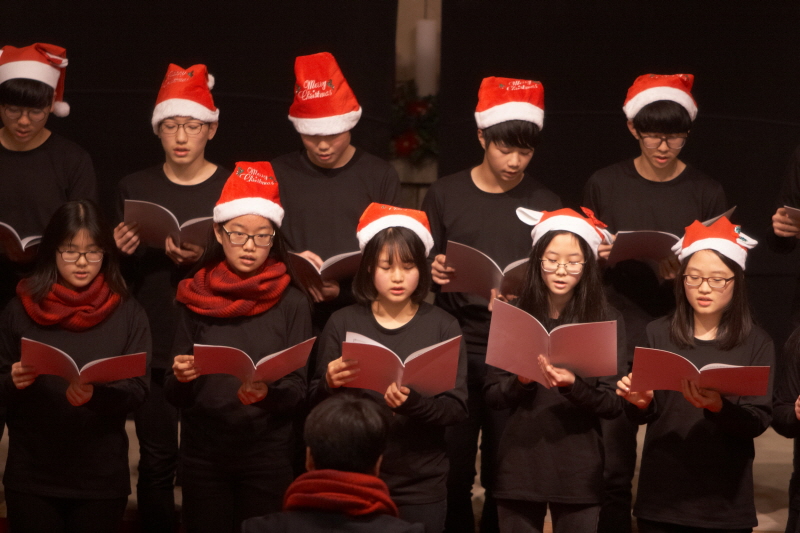 20151231075758e2e8f9a3-7940-49be-aff7-fb471ccd61c3.jpg
